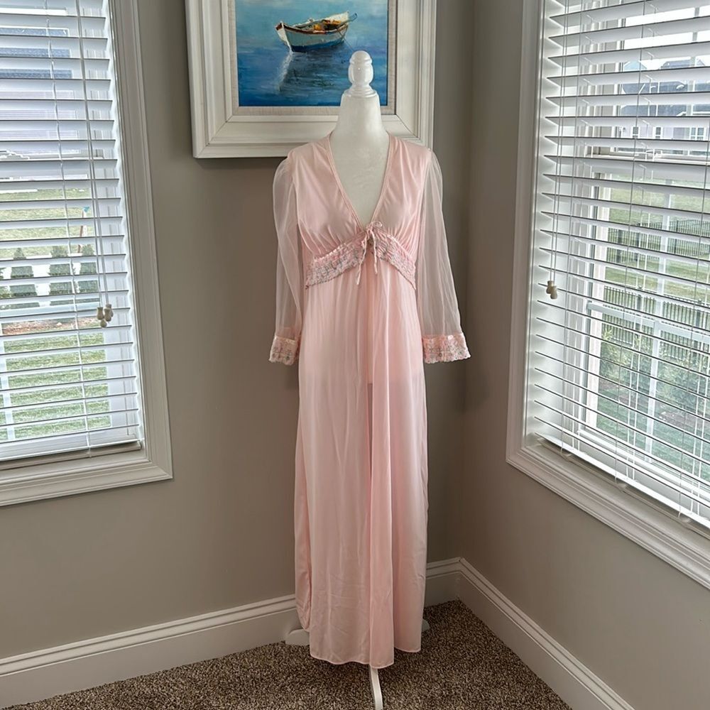 Vintage Sheer Pink Embroidered Spring Floral Sexy Robe